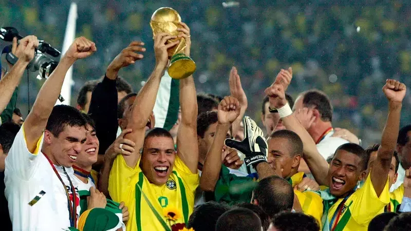 البرازيل البطل التاريخي لكأس العالم