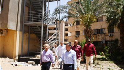  لزيادة الطاقة الفندقية.. محافظ أسوان يتفقد الأعمال الجارية لإنشاء الفندق السكني