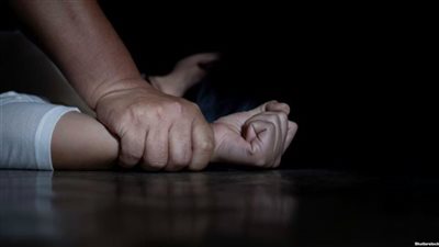  في واقعة اتهام أب بالاعتداء على ابنته في حلوان.. المتهم يواجه هذه العقوبة