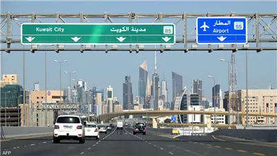 الكويت تستأنف حركة الملاحة الجوية بعد إغلاق احترازي إثر الهجمات الصاروخية