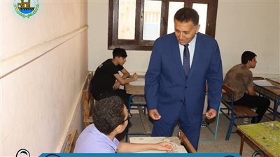 محافظ القليوبية يتابع امتحانات الإعدادية والأزهرية والدبلومات الفنية بمدينة بنها