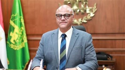 محافظ الإسكندرية يوقف معلمين 3 أشهر بعد تسريب امتحان الإعدادية وإحالتهما للنيابة