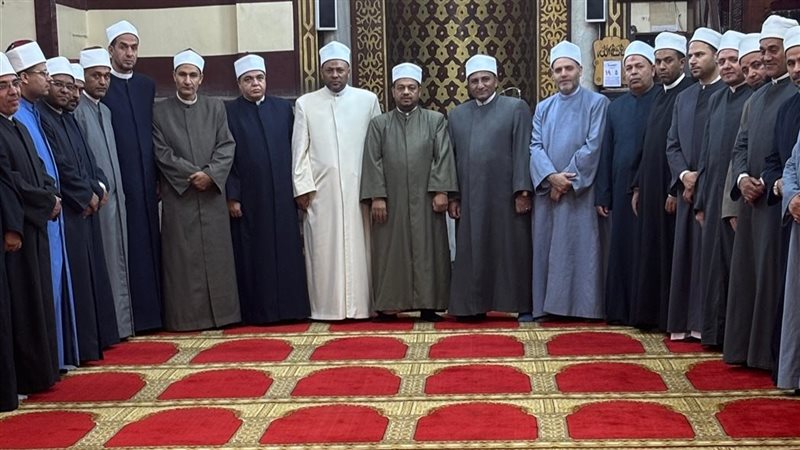 جانب من القافلة الدعوية 