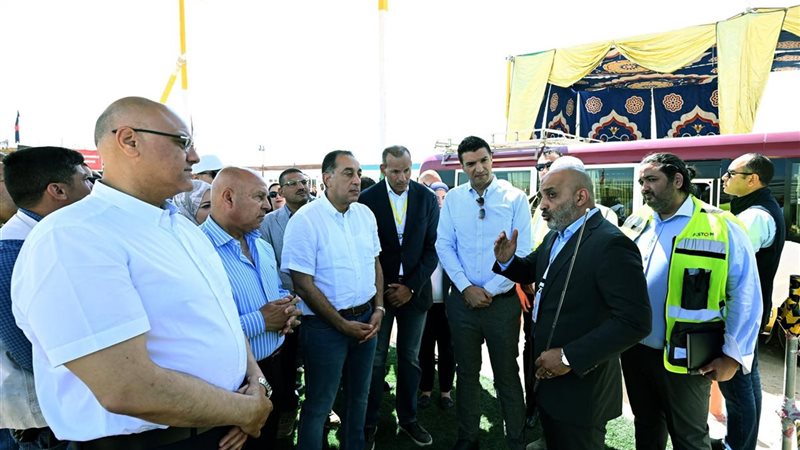 رئيس الوزراء: مشروعات السكك الحديدية تدعم التنمية الصناعية
