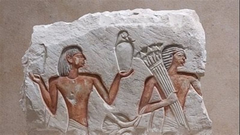 الاثار 