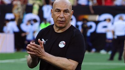 حسام حسن: المنتخب يستحق التواجد الدائم في كأس العالم.. وجئنا لإسعاد الجماهير