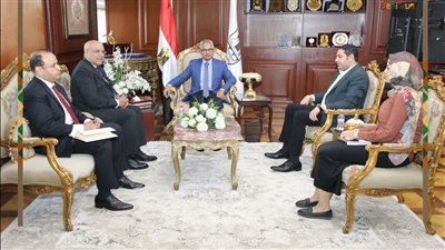  «العامة للاستثمار والمناطق الحرة» تبحث فرص جذب الاستثمارات والترويج لمقومات بني سويف