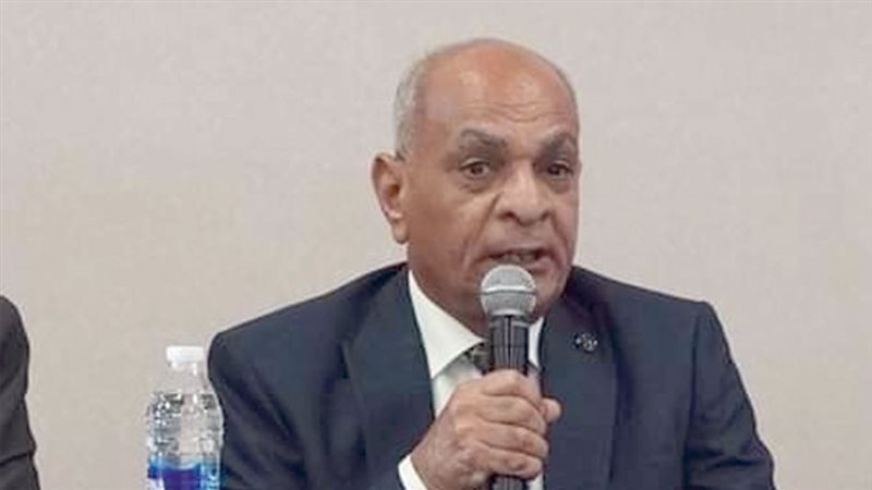  كمال حسنين رئيس حزب الريادة