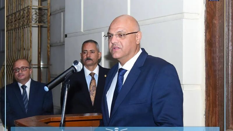 محافظ الإسكندرية 