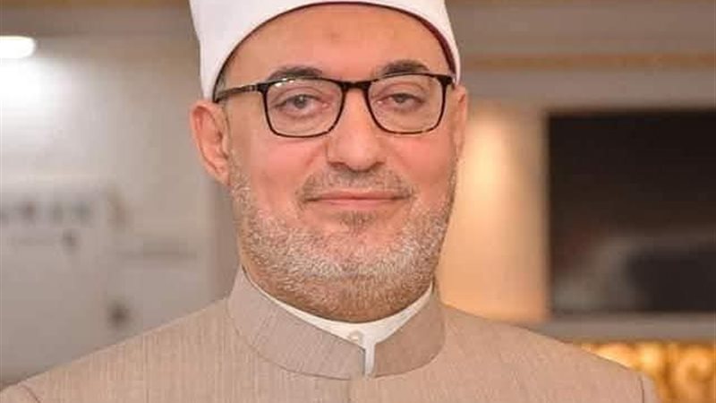 الدكتور نظير عياد 