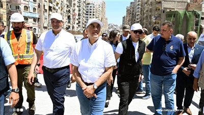 حصاد الحكومة في 7 أيام.. من «حياة كريمة» إلى أول سيارة إفريقية