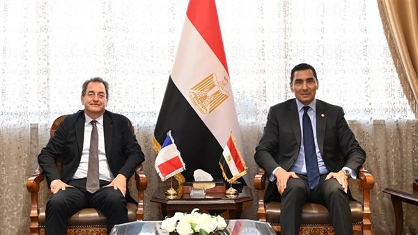 جوهر نبيل وسفير فرنسا