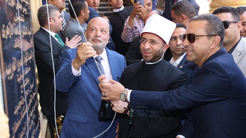 جانب من الافتتاح 