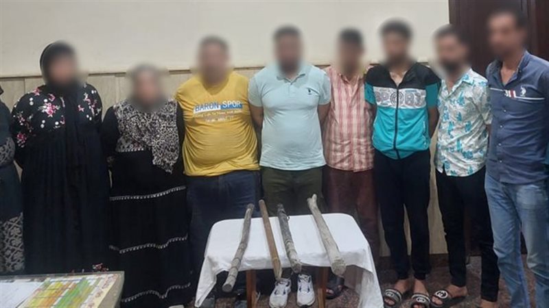 المتهمين 