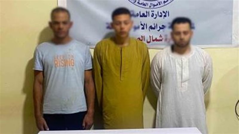 المتهمين 
