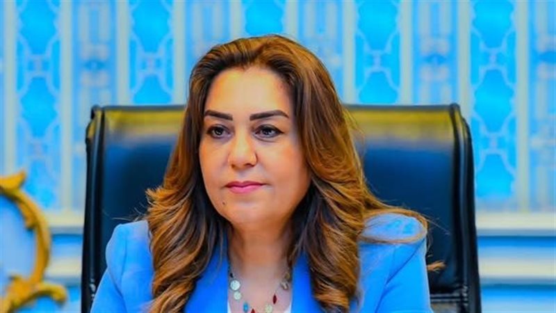 وزيرة التنمية المحلية والبيئة