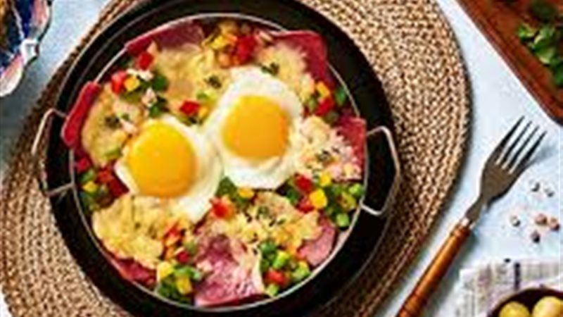 طاسة البيض بالجبنة 