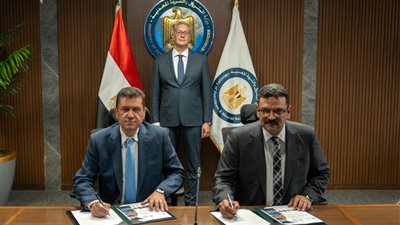  وزير البترول يشهد توقيع مذكرة تفاهم لتعظيم القيمة المضافة لفوسفات أبو طرطور