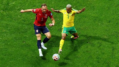 التشيك تتقدم على جنوب أفريقيا 1-0 بالشوط الأول في كأس العالم (فيديو)