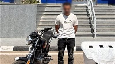  لاتهامه بخطف هاتف طالبة أمام منزلها بالمطرية.. عاطل يواجه هذه العقوبة بالقانون