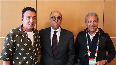 سفير مصر في كندا يستقبل بعثة منتخب مصر قبل مواجهة نيوزيلندا
