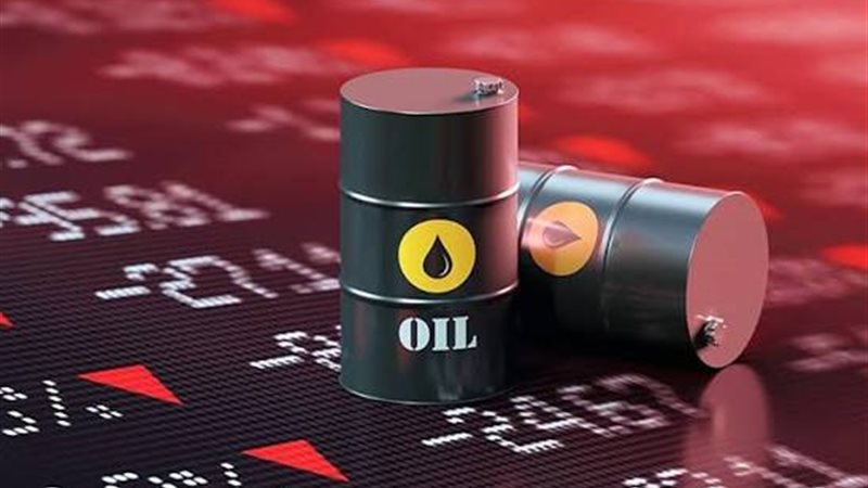 النفط يقفز فوق 80 دولارًا للبرميل