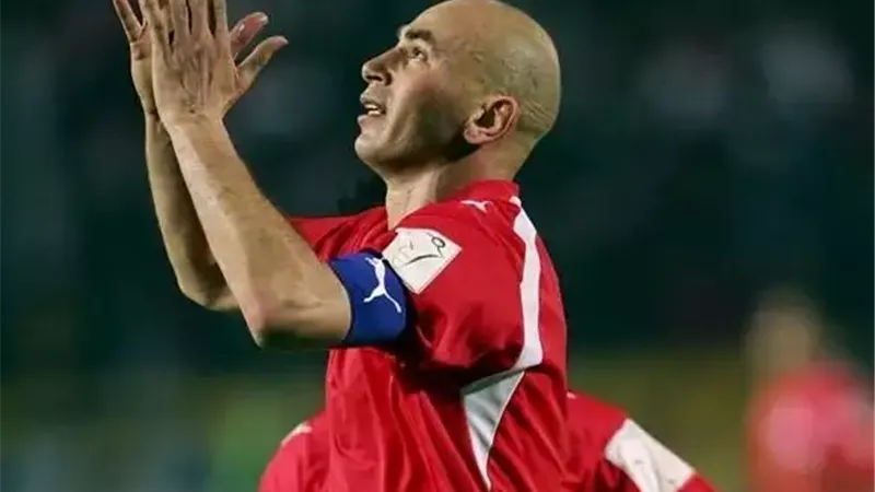 حسام حسن 