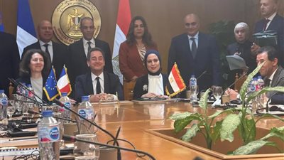 بقيمة 300 مليون يورو...توقيع اتفاقيتين بين وزارة الخارجية والتعاون الدولي لدعم القطاع الصحي 