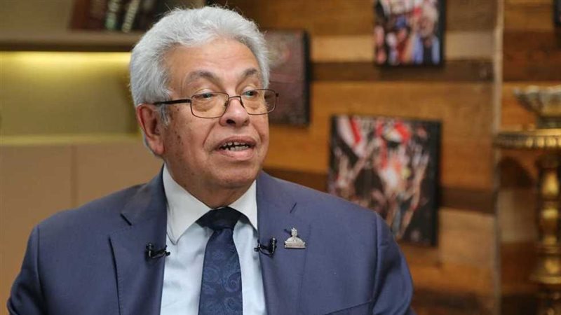 المفكر السياسي والكاتب الدكتور عبد المنعم