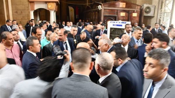 الانتخابات