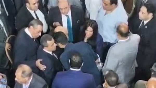 ابنة النائب العام السابق