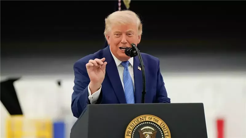 الرئيس الأمريكي دونالد ترامب