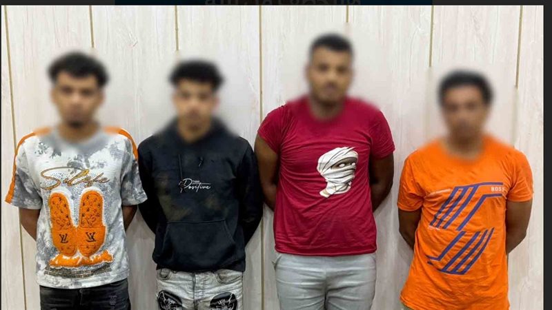 المتهمين 