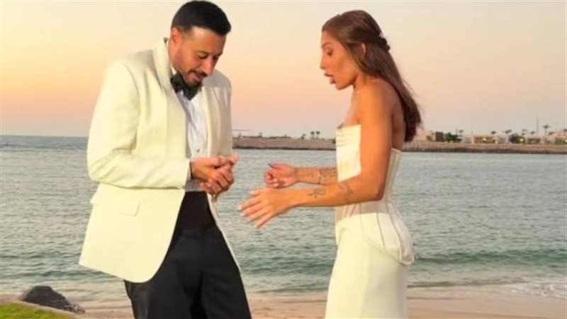 أحمد السعدني وزوجته الكاتبة ميرنا الهلباوي
