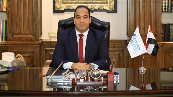 الدكتور عبدالمنعم السيد