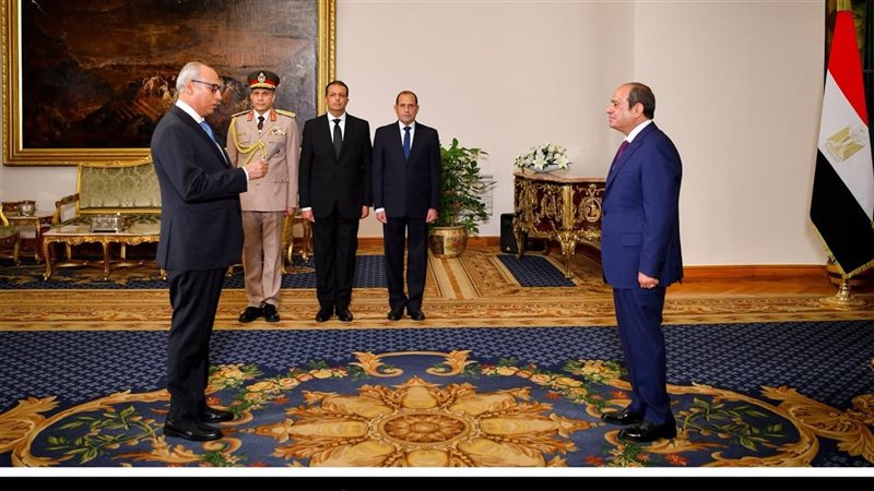 رئيس مجلس الدولة اثناء اداء اليمين