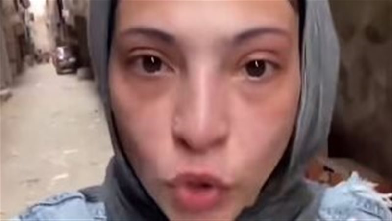 فتاة تروي معاناتها بعد عرض كلبها للتبني