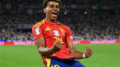 ضمادة لامين يامال تثير القلق في إسبانيا قبل نهائي كأس العالم
