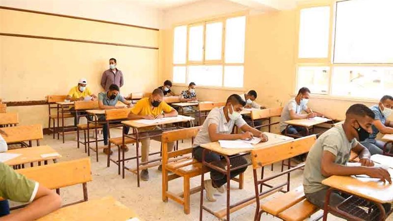 امتحانات الدور الثاني لصفوف النقل