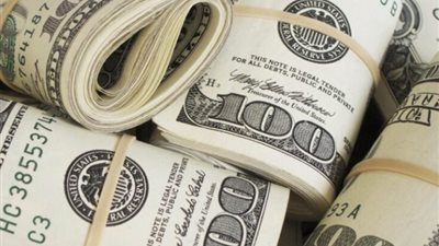 خبير اقتصادي: توحيد سعر الصرف يخلق توازنًا ويجذب مزيدا من الاستثمارات