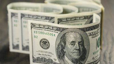 سعر الدولار مقابل الجنيه فى بنكى مصر والأهلى اليوم الخميس 7 مارس 2024