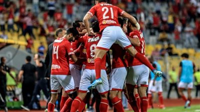 الأهلي يتفوق على الزمالك بـ 700 مليون جنيه .. اعرف السبب بالأرقام