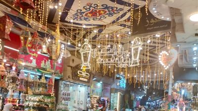 بالفوانيس والزينة، أجواء رمضانية من داخل شوارع محافظة دمياط (صور)