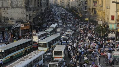 تكدسات مرورية في محاور وميادين القاهرة الكبرى قبل رمضان