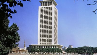 مصر ترحب باستضافة جامعة الدول العربية لاجتماع الأطراف الليبية