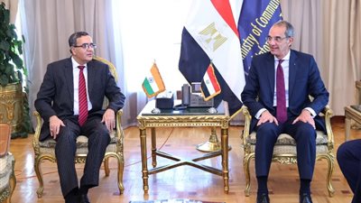 بحضور وزير الاتصالات، مذكرة تفاهم بين معهد تكنولوجيا المعلومات المصري والهندي