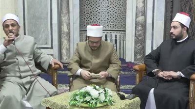 الملتقى الفقهي بالجامع الأزهر يبين مبطلات الصيام والأمور التي لا تفطر