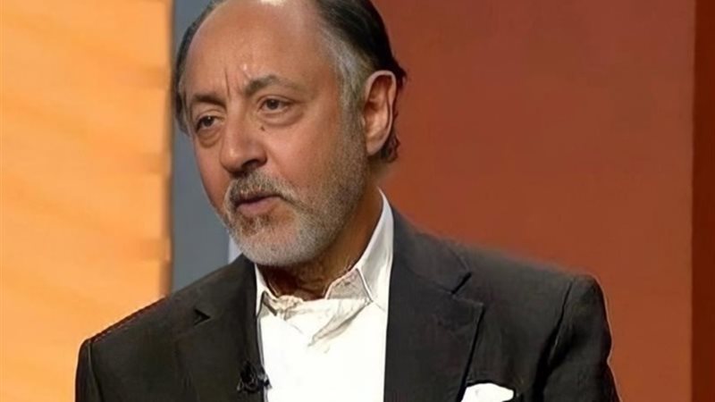 الفنان عبد العزيز مخيون