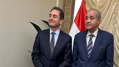 وزير التموين يلتقي وفدا فرنسيا لمناقشة منحة بقيمة 56 مليون يورو لتطوير 6 صوامع