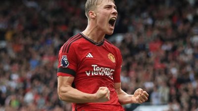 هويلاند في الهجوم، تشكيل مانشستر يونايتد ضد ليفربول في كأس الاتحاد